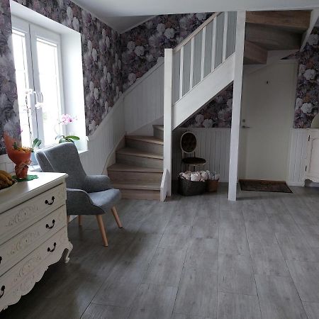 Tamme Teemaja Hotel Izak Buitenkant foto